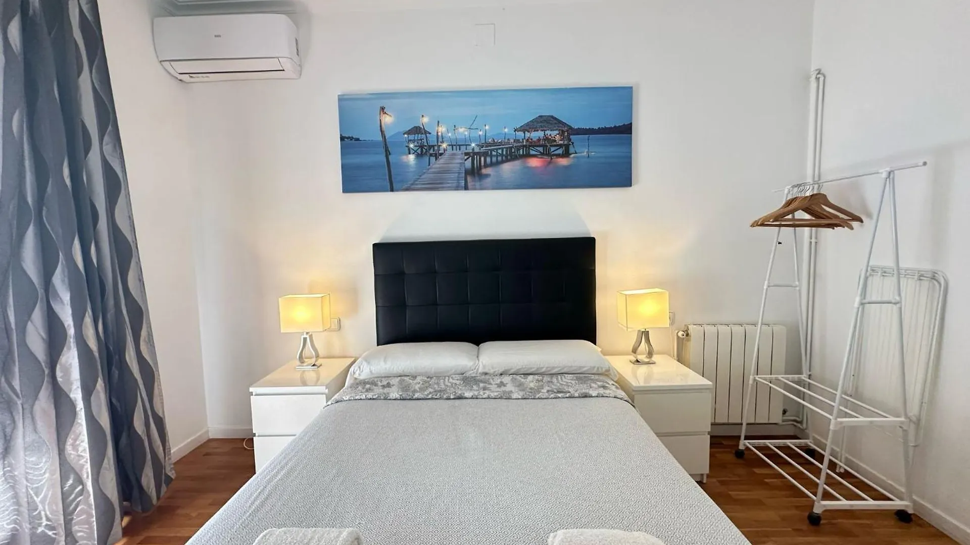Nuevo Arago Habitaciones Barcellona Spagna